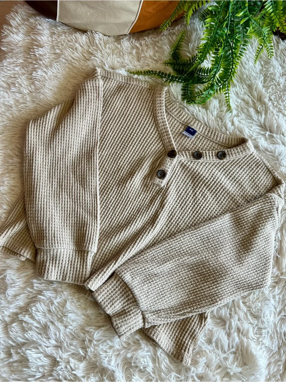 Old Navy Girls Beige Waffle Knit Henley Sweater Top Size M - 8
